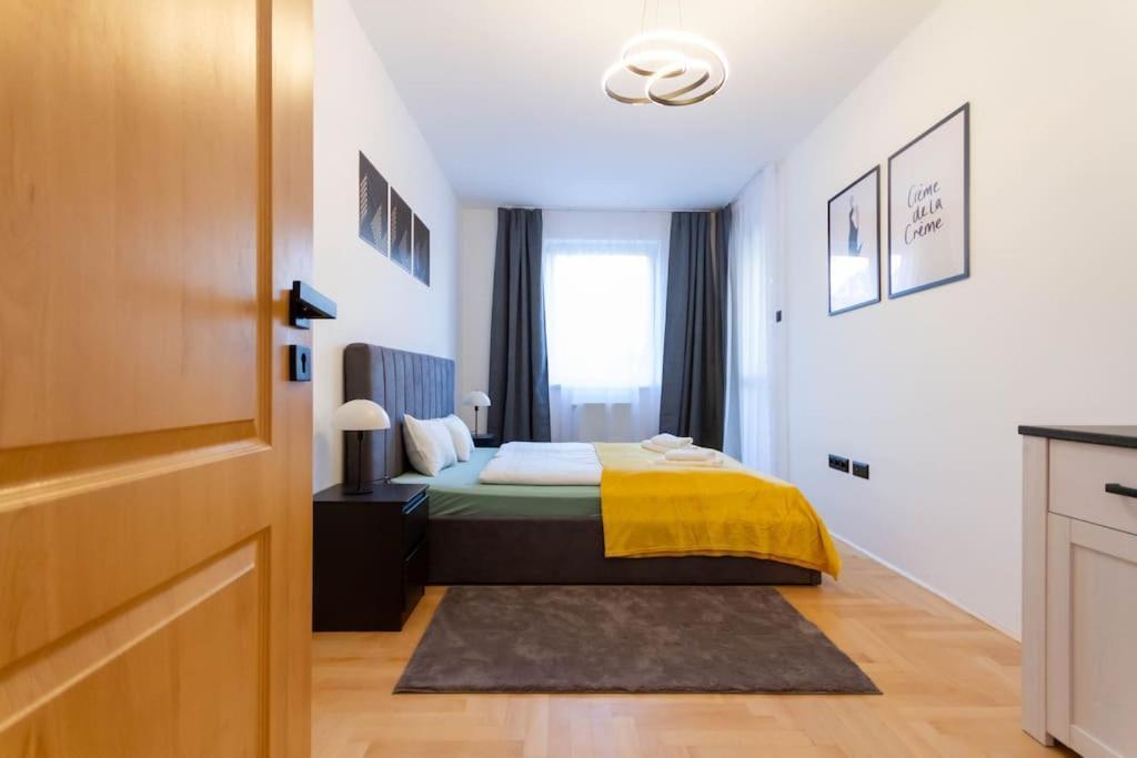 Appartement Gozsdu White Raven 3 - Terrace And Free Underground Parking à Budapest Extérieur photo